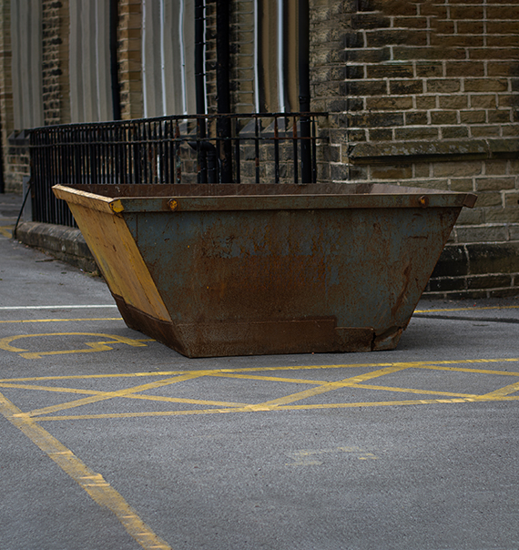 Mini Skip Hire Elland – Book Online for Fast Delivery